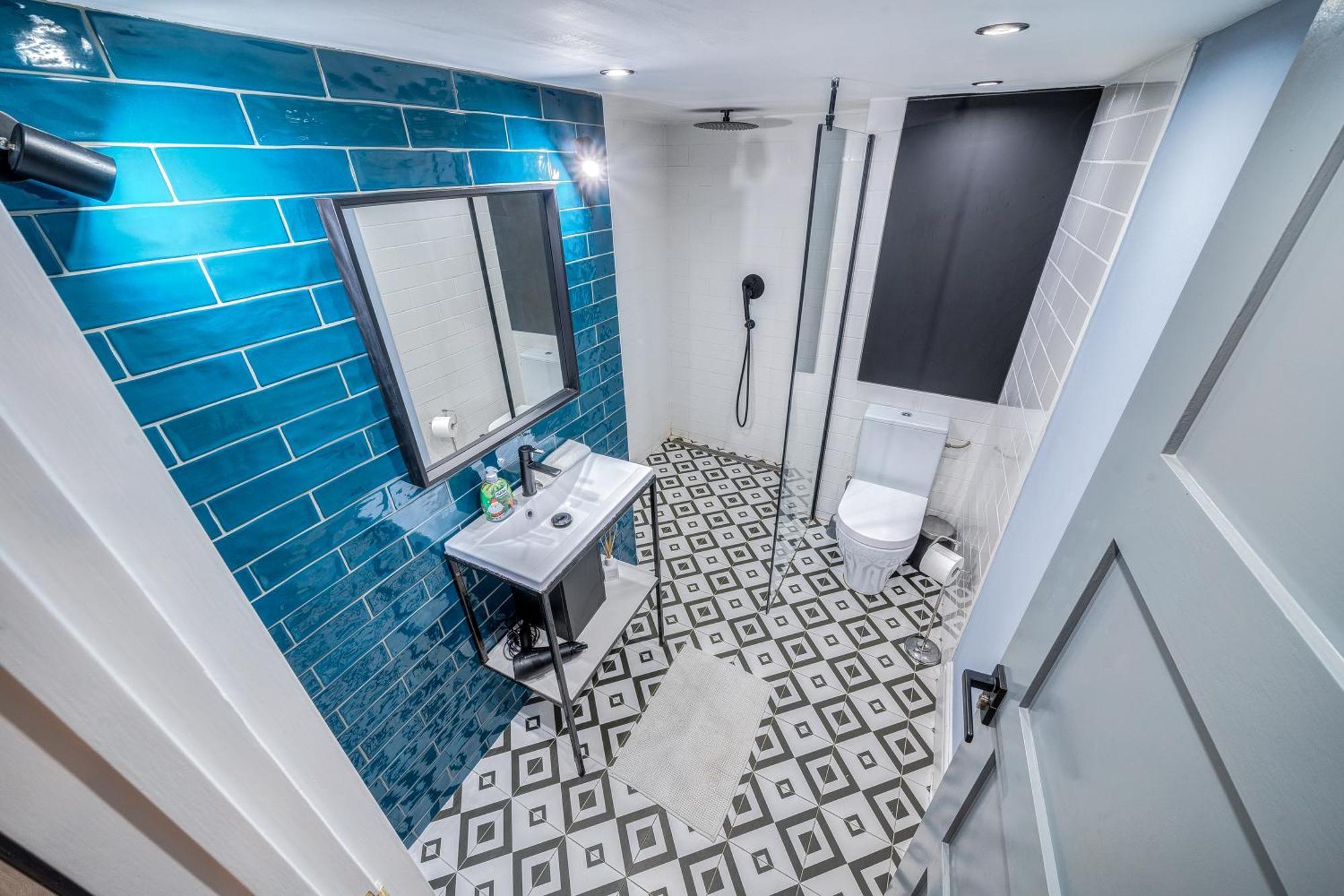 Azure Oasis In The Heart Of The City Budapest Exterior photo